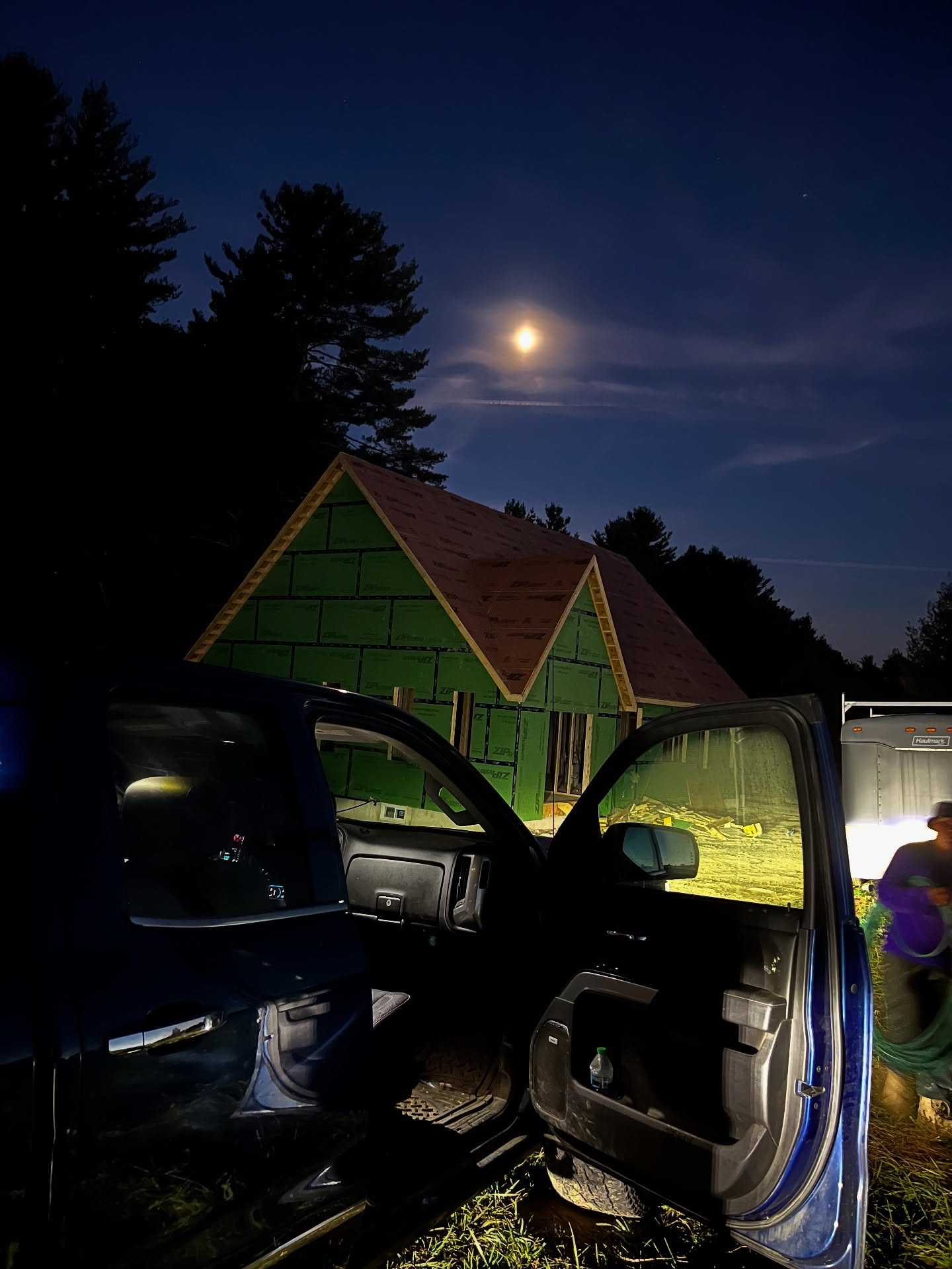 Two-gable build at dusk